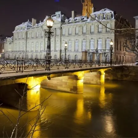 Hotel Suisse 3*